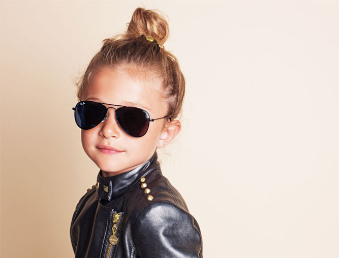 Lunettes de soleil pour enfant forme aviator !